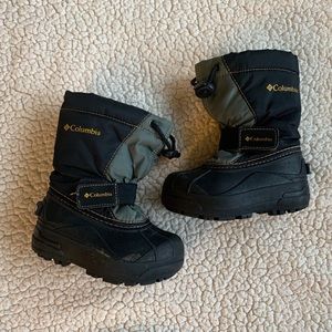 Columbia Toddler Size 8 Winter Boy Boots